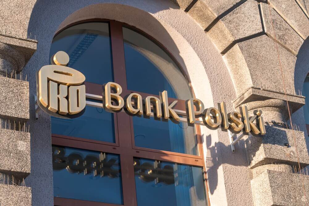 PKO BP S.A. przegrywa w kolejnej sprawie frankowej! Sąd uwzględnia powództwo dotyczące kredytu całkowicie spłaconego